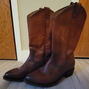 Frye Billy pull on Boots